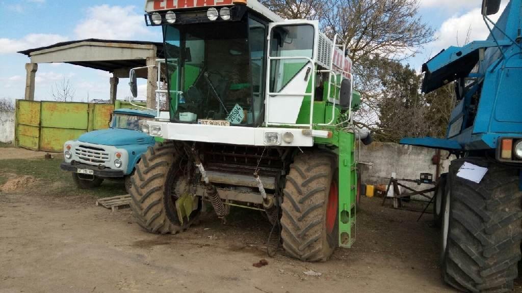 Oldtimer-Mähdrescher tipa CLAAS 118 Maxi, Neumaschine u Херсон (Slika 1)