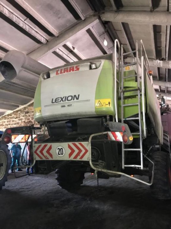 Oldtimer-Mähdrescher van het type CLAAS 580, Neumaschine in Черкаси (Foto 1)