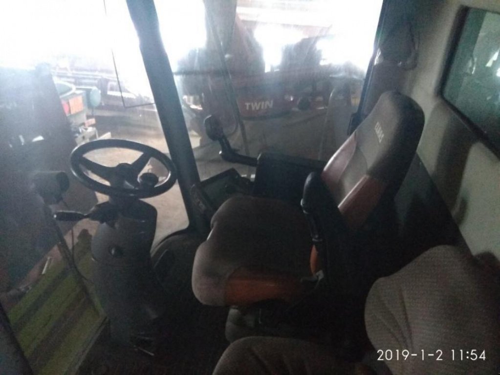 Oldtimer-Mähdrescher van het type CLAAS 580, Neumaschine in Черкаси (Foto 12)