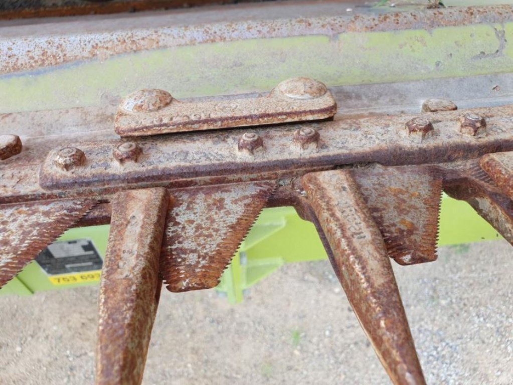 Oldtimer-Mähdrescher a típus CLAAS Lexion 560, Neumaschine ekkor: Здолбунів (Kép 6)