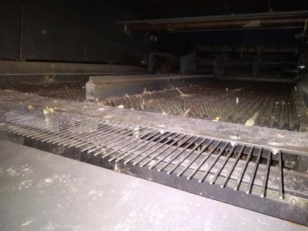 Oldtimer-Mähdrescher typu CLAAS Lexion 570, Neumaschine v Київ (Obrázek 13)