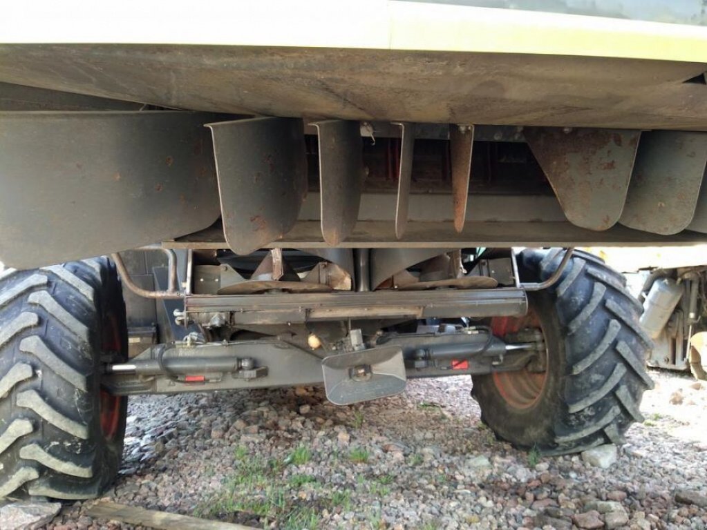 Oldtimer-Mähdrescher typu CLAAS Lexion 570, Neumaschine v Київ (Obrázek 9)