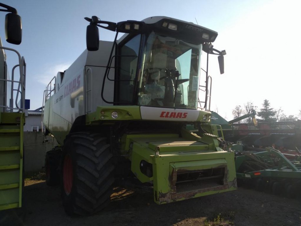 Oldtimer-Mähdrescher des Typs CLAAS Lexion 570, Neumaschine in Київ (Bild 8)
