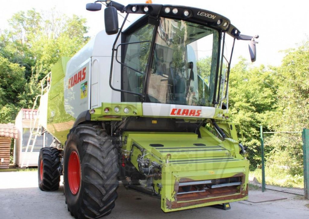 Oldtimer-Mähdrescher of the type CLAAS Lexion 760, Neumaschine in Тернопіль (Picture 1)