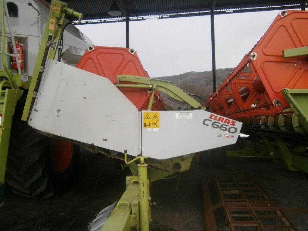 Oldtimer-Mähdrescher del tipo CLAAS Mega 360, Neumaschine In Полтава (Immagine 3)