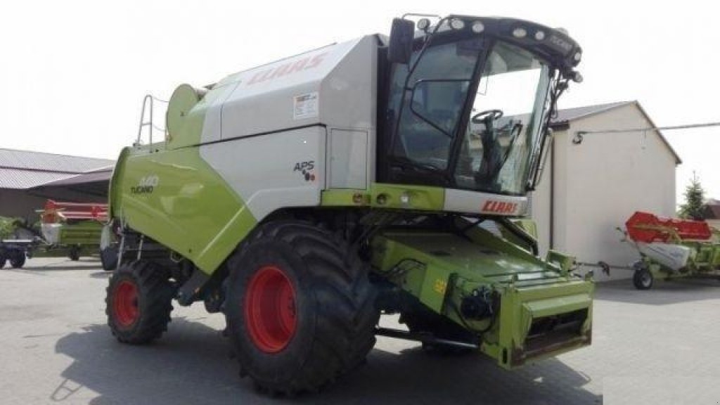 Oldtimer-Mähdrescher des Typs CLAAS Tucano 440, Gebrauchtmaschine in Київ (Bild 2)