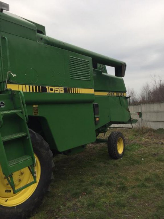 Oldtimer-Mähdrescher a típus John Deere 1055, Neumaschine ekkor: Червоноград (Kép 3)