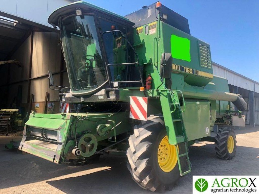 Oldtimer-Mähdrescher des Typs John Deere 1188 S2, Neumaschine in Полтава (Bild 1)