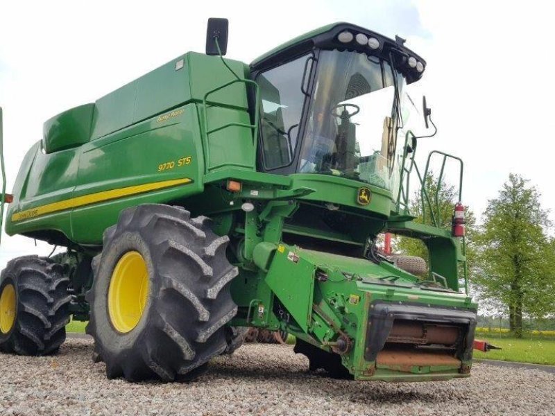 Oldtimer-Mähdrescher tipa John Deere 9770 STS, Neumaschine u Путрівка (Slika 1)