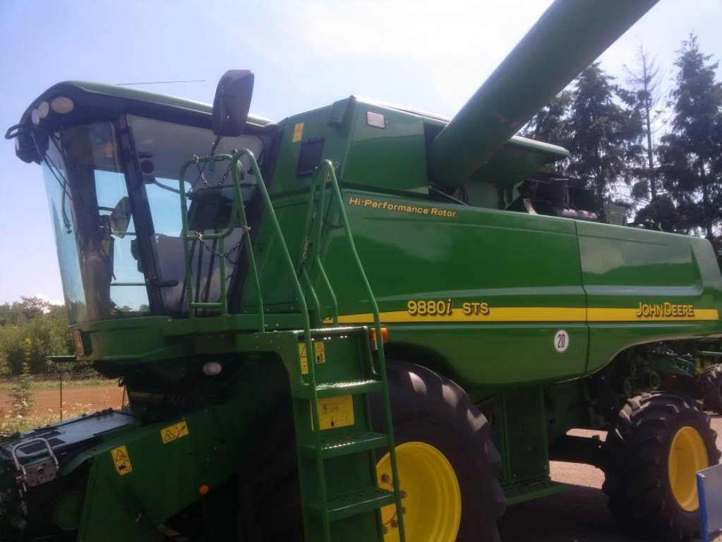 Oldtimer-Mähdrescher typu John Deere 9880i STS, Gebrauchtmaschine v Київ (Obrázek 4)