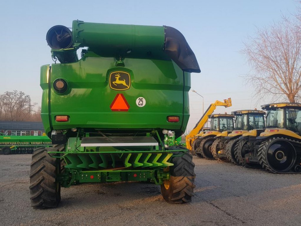 Oldtimer-Mähdrescher tip John Deere S 680 I Prodrive, Neumaschine in Біла Церква (Poză 6)