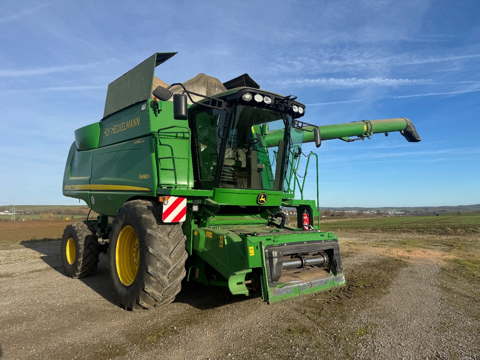 Oldtimer-Mähdrescher типа John Deere S690i HM, Gebrauchtmaschine в Hünfelden (Фотография 3)