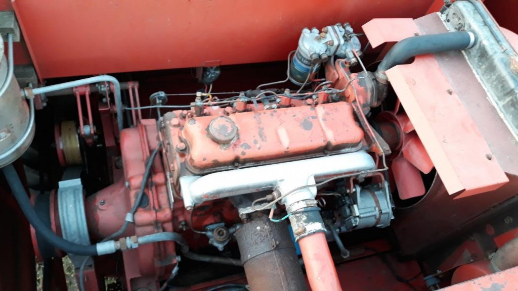 Oldtimer-Mähdrescher typu Massey Ferguson 307, Neumaschine v Шпола (Obrázek 11)