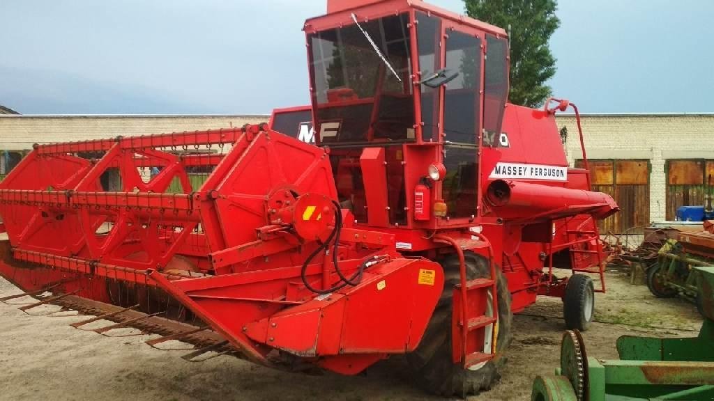 Oldtimer-Mähdrescher a típus Massey Ferguson 440, Neumaschine ekkor: Херсон (Kép 1)