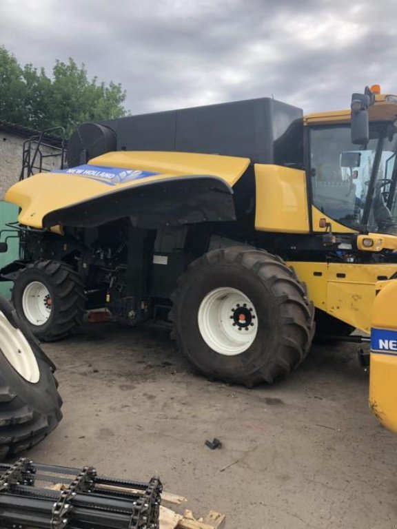 Oldtimer-Mähdrescher typu New Holland CR9080, Neumaschine v Миколаїв (Obrázek 7)