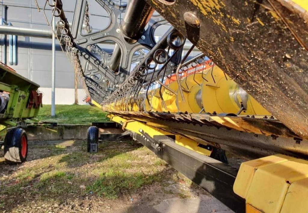 Oldtimer-Mähdrescher типа New Holland CX 8080 FSH, Gebrauchtmaschine в Київ (Фотография 12)