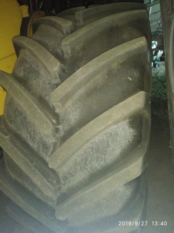 Oldtimer-Mähdrescher del tipo New Holland CX6090, Neumaschine In Біла Церква (Immagine 5)