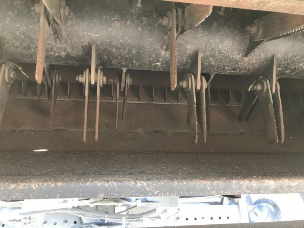 Oldtimer-Mähdrescher typu New Holland CX8090 Elevation, Neumaschine v Біла Церква (Obrázek 10)