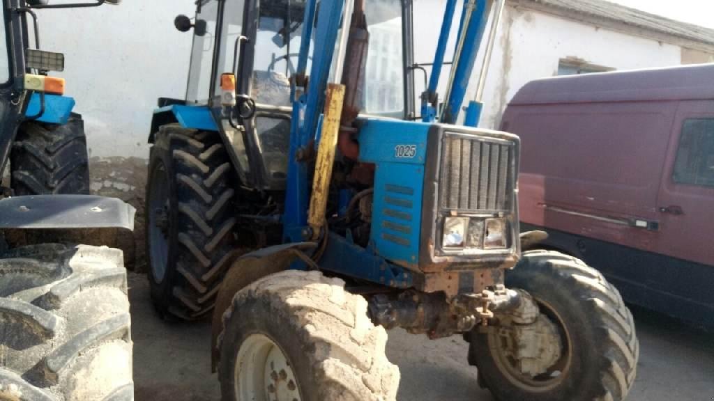 Oldtimer-Traktor typu Belarus Беларус-1025, Neumaschine v Херсон (Obrázek 3)