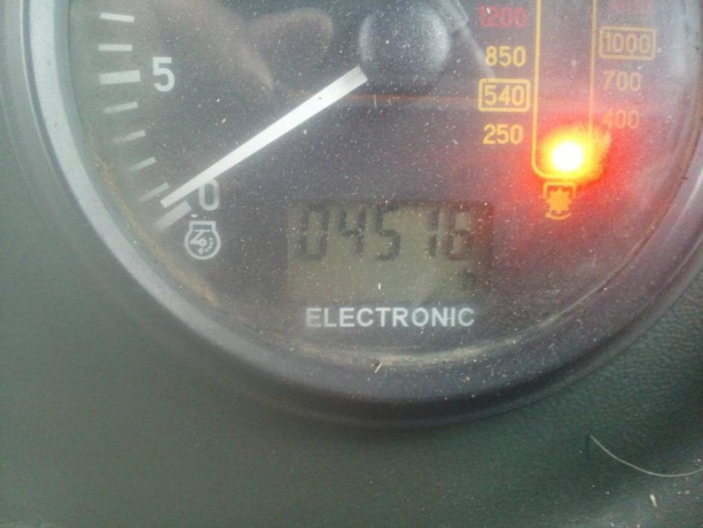 Oldtimer-Traktor a típus Belarus Беларус-1523, Neumaschine ekkor: Миколаїв (Kép 8)