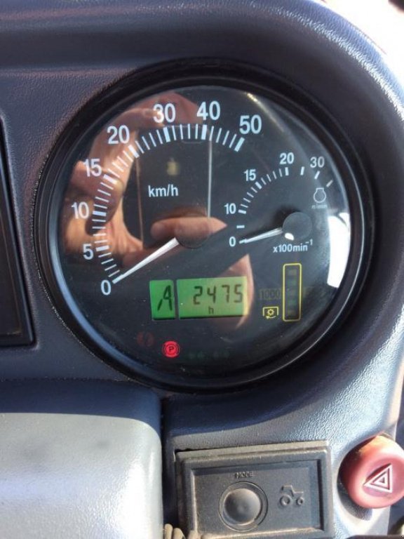 Oldtimer-Traktor a típus Belarus Беларус-2022.3, Neumaschine ekkor: Миколаїв (Kép 3)