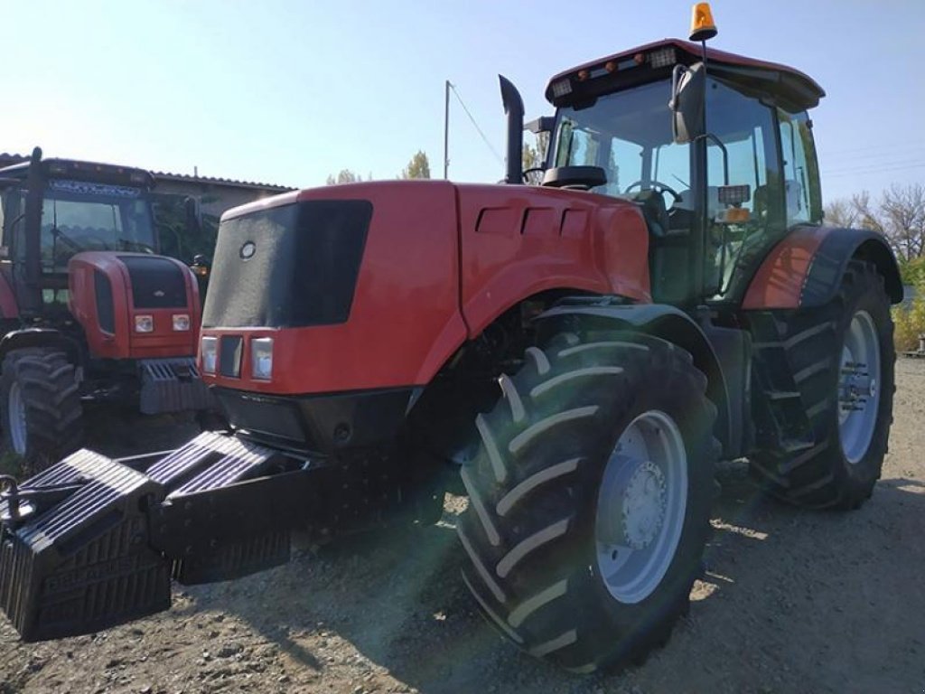 Oldtimer-Traktor typu Belarus Беларус-3022, Neumaschine v Миколаїв (Obrázek 1)