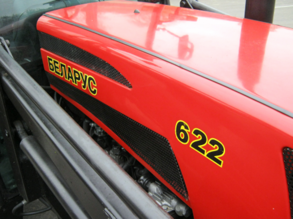 Oldtimer-Traktor typu Belarus Беларус-622, Neumaschine v Львів (Obrázek 5)