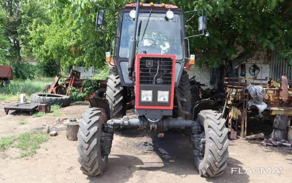 Oldtimer-Traktor des Typs Belarus Беларус-82, Neumaschine in Херсон (Bild 5)