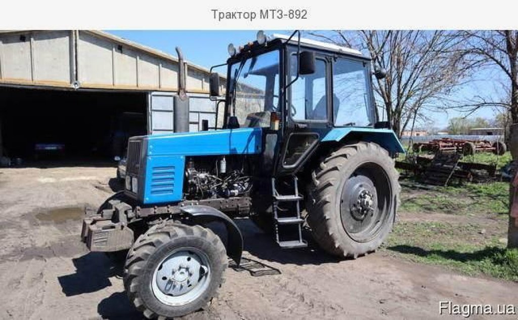 Oldtimer-Traktor des Typs Belarus Беларус-892, Neumaschine in Херсон (Bild 1)