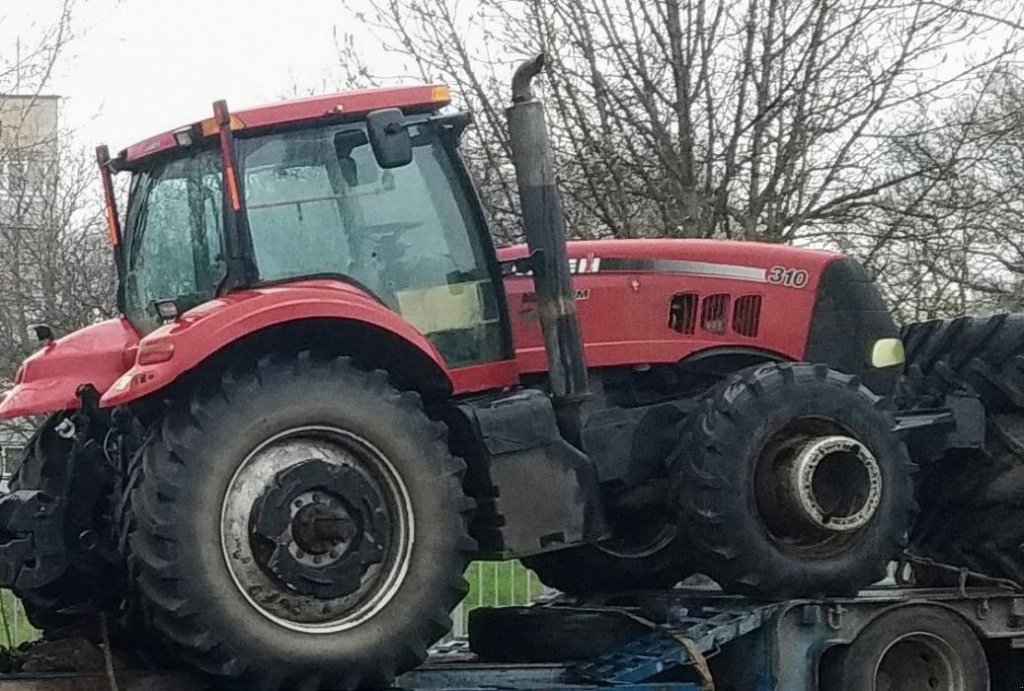 Oldtimer-Traktor typu Case IH 310, Neumaschine v Кропивницький (Obrázek 1)