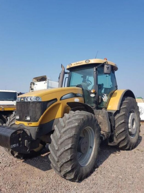 Oldtimer-Traktor typu CHALLENGER MT685C, Neumaschine v Київ (Obrázek 7)