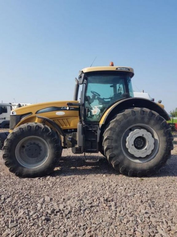 Oldtimer-Traktor typu CHALLENGER MT685C, Neumaschine v Київ (Obrázek 6)