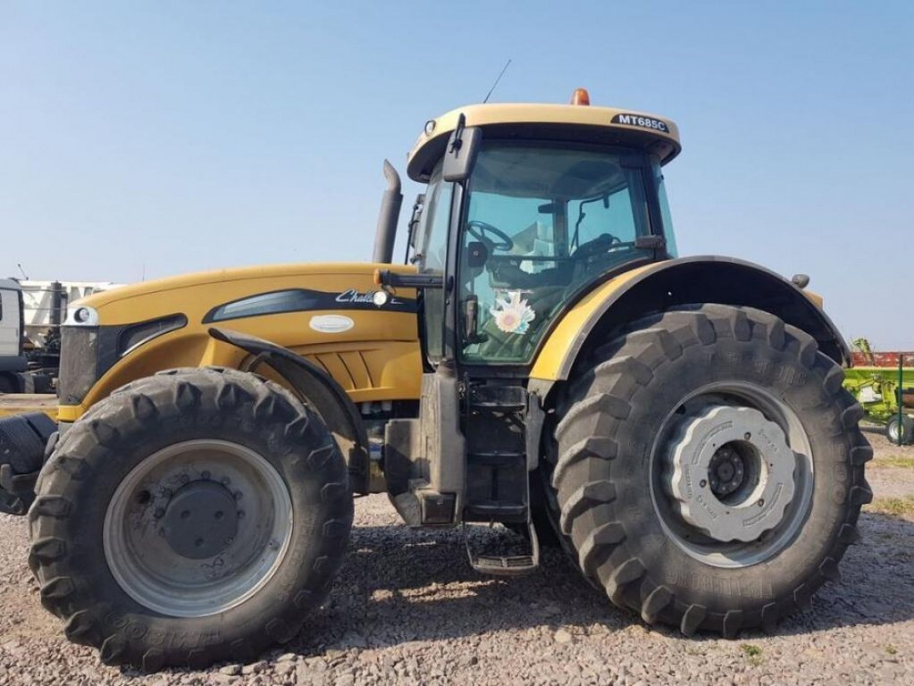 Oldtimer-Traktor typu CHALLENGER MT685C, Neumaschine v Київ (Obrázek 5)
