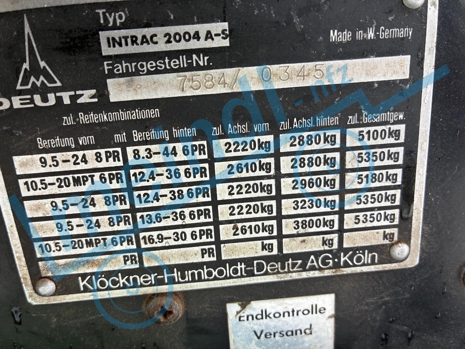 Oldtimer-Traktor of the type Deutz-Fahr Intrac 2004, Gebrauchtmaschine in Eferding (Picture 18)