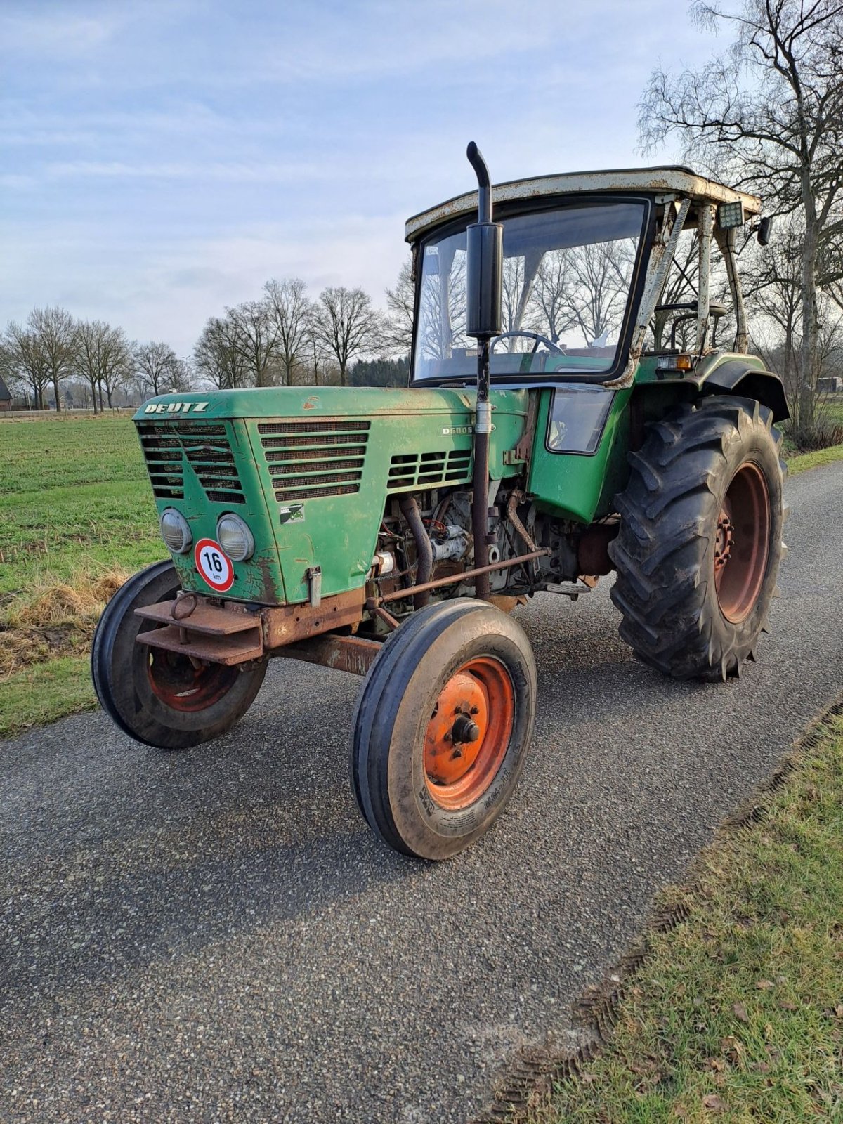 Oldtimer-Traktor Türe ait Deutz D 6006, Gebrauchtmaschine içinde Wierden (resim 1)