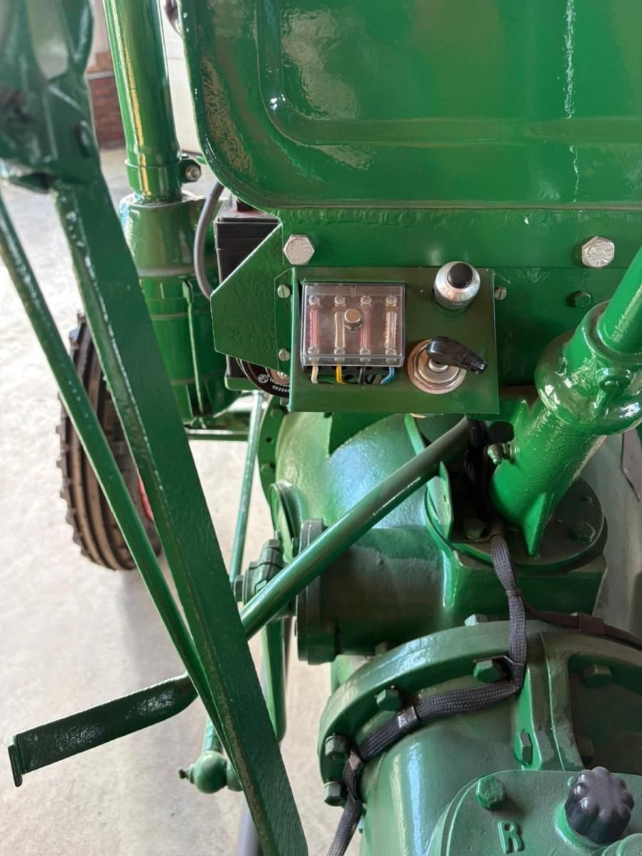 Oldtimer-Traktor типа Deutz F1M414, Gebrauchtmaschine в Deurne (Фотография 6)