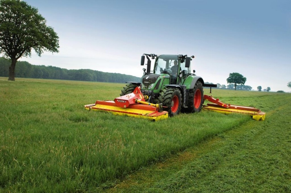 Oldtimer-Traktor typu Fendt 718 Vario, Neumaschine v Не обрано (Obrázek 3)