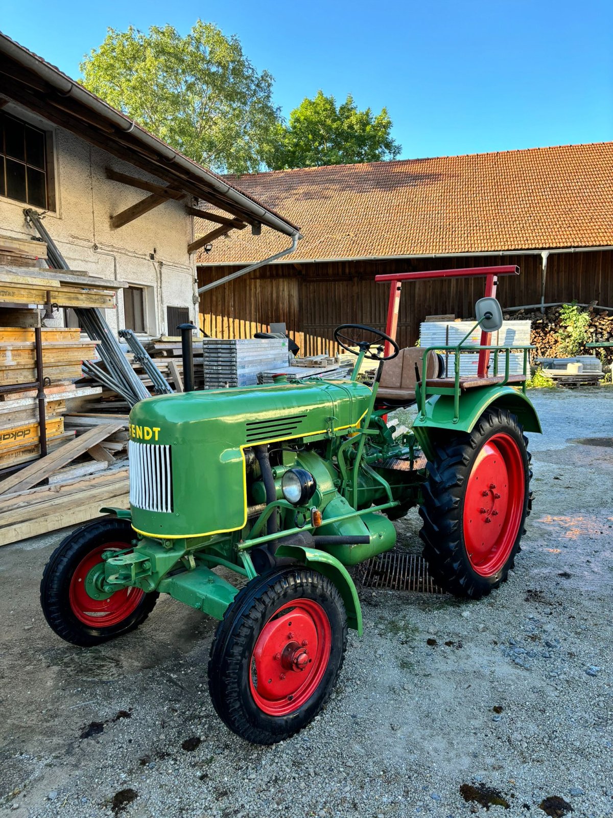Oldtimer-Traktor типа Fendt Dieselross F24, Gebrauchtmaschine в Stephansposching (Фотография 1)