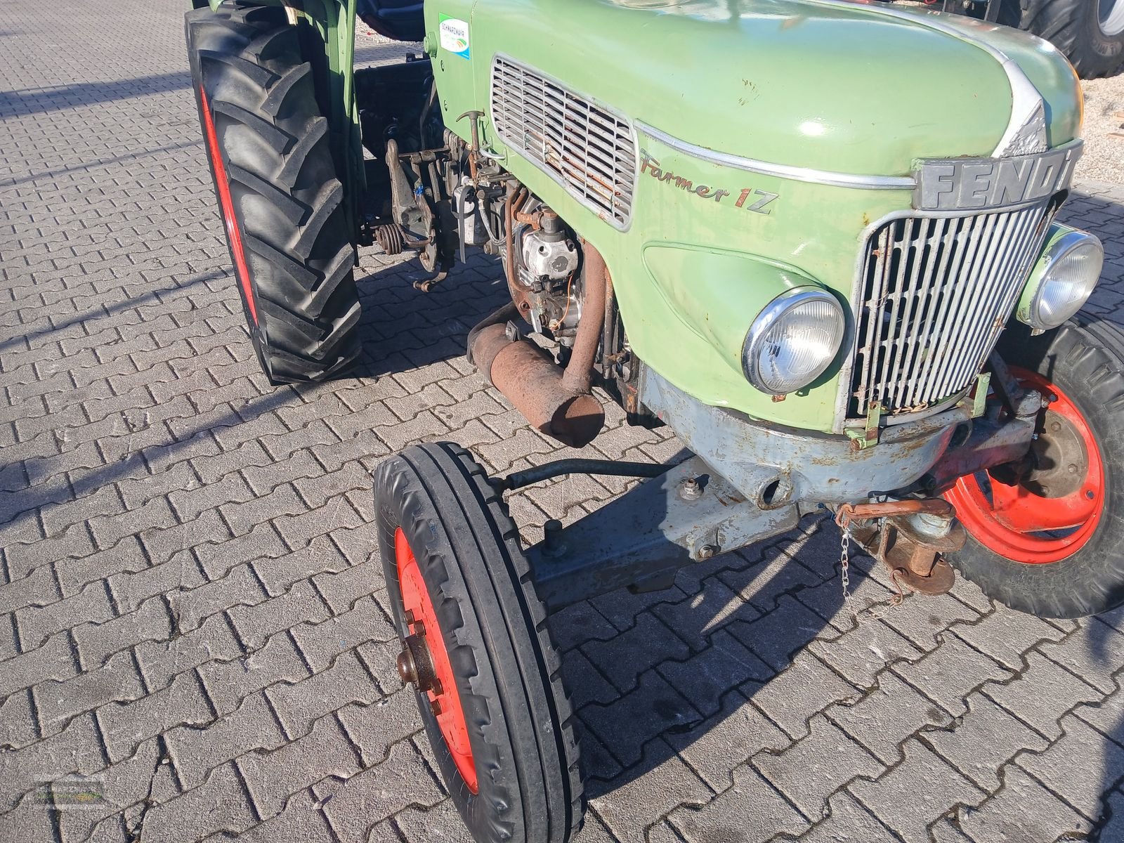 Oldtimer-Traktor van het type Fendt Farmer 1 Z Traktor, Gebrauchtmaschine in Aurolzmünster (Foto 9)