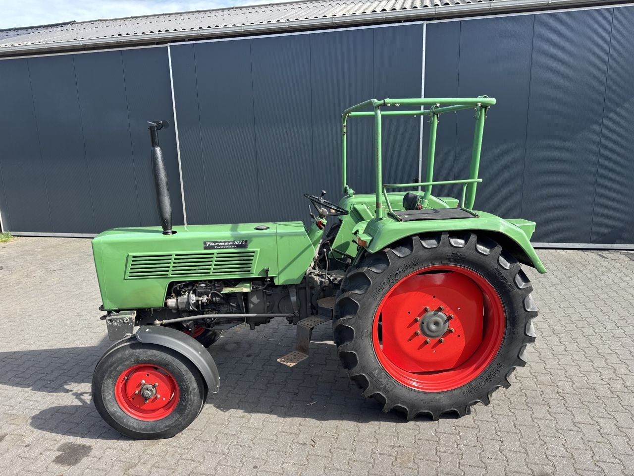 Oldtimer-Traktor des Typs Fendt farmer 103 S, Gebrauchtmaschine in Nieuw Heeten (Bild 9)