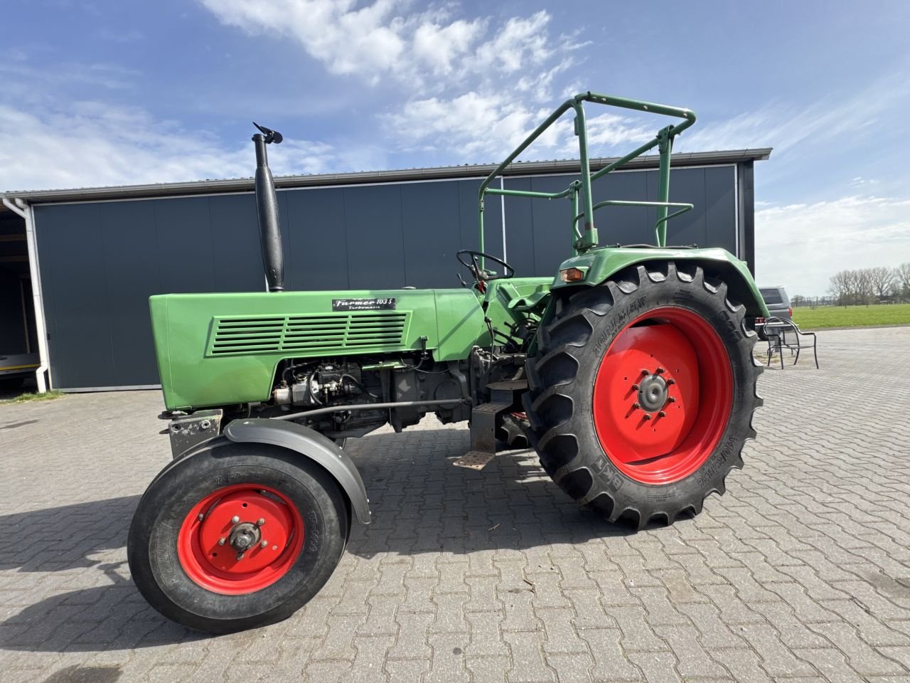 Oldtimer-Traktor des Typs Fendt farmer 103 S, Gebrauchtmaschine in Nieuw Heeten (Bild 11)