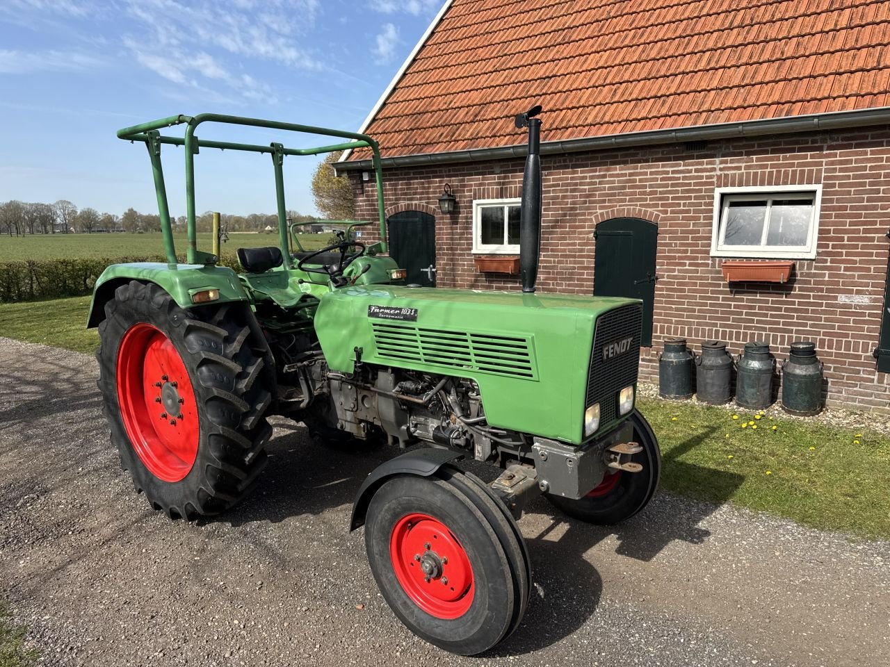 Oldtimer-Traktor des Typs Fendt farmer 103 S, Gebrauchtmaschine in Nieuw Heeten (Bild 2)
