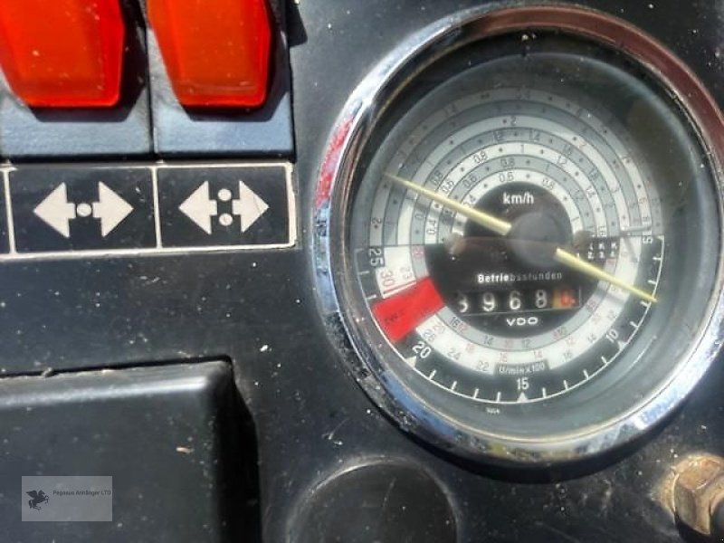 Oldtimer-Traktor des Typs Fendt Favorit 611 LS Traktor Schlepper OLDTIMER H-Kennzeichen, Gebrauchtmaschine in Gevelsberg (Bild 12)