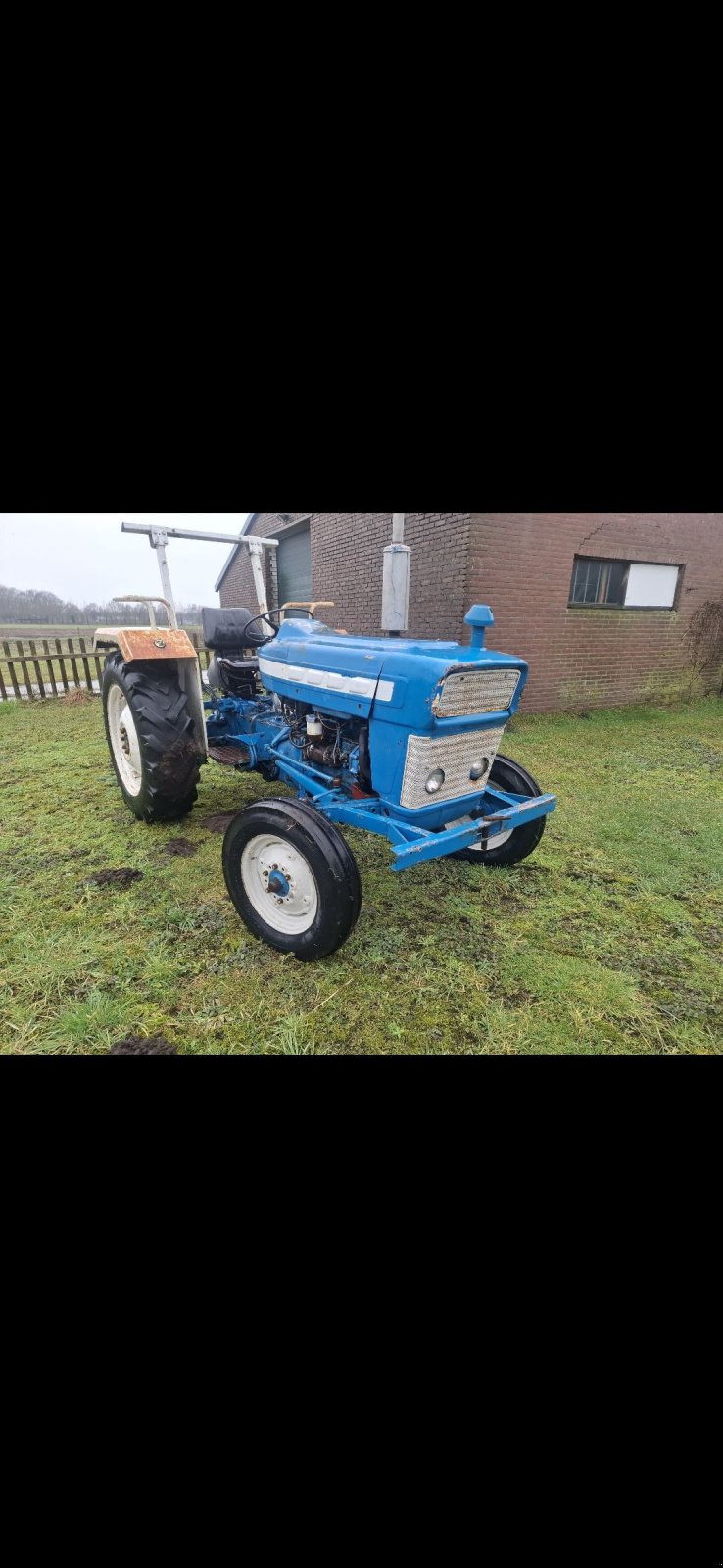 Oldtimer-Traktor typu Ford 2000, Gebrauchtmaschine v voorthuizen (Obrázek 2)