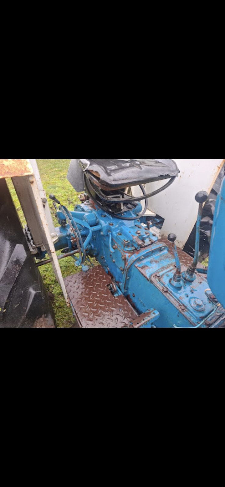 Oldtimer-Traktor typu Ford 2000, Gebrauchtmaschine v voorthuizen (Obrázek 9)