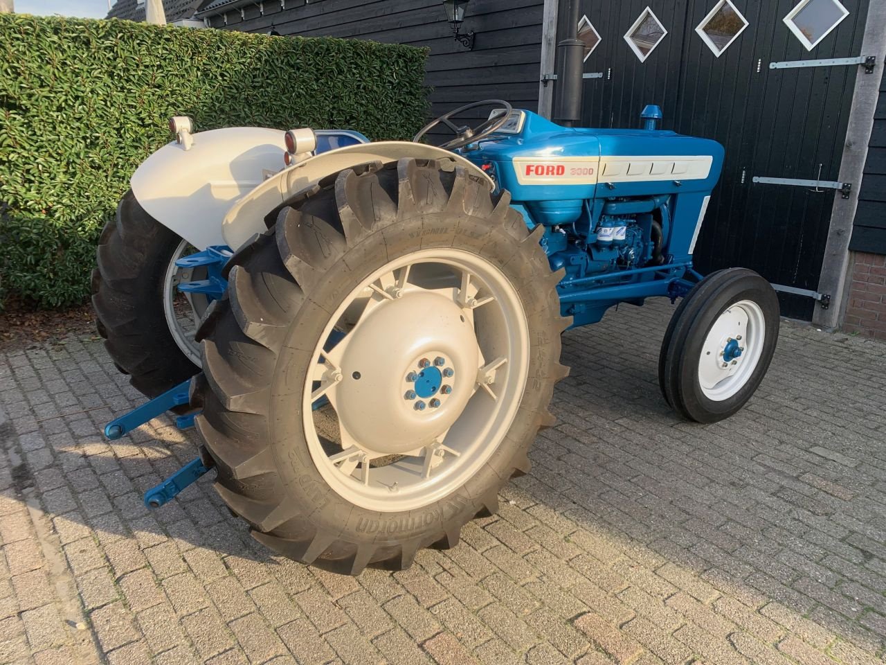 Oldtimer-Traktor of the type Ford 3000, Gebrauchtmaschine in Moerkapelle (Picture 5)