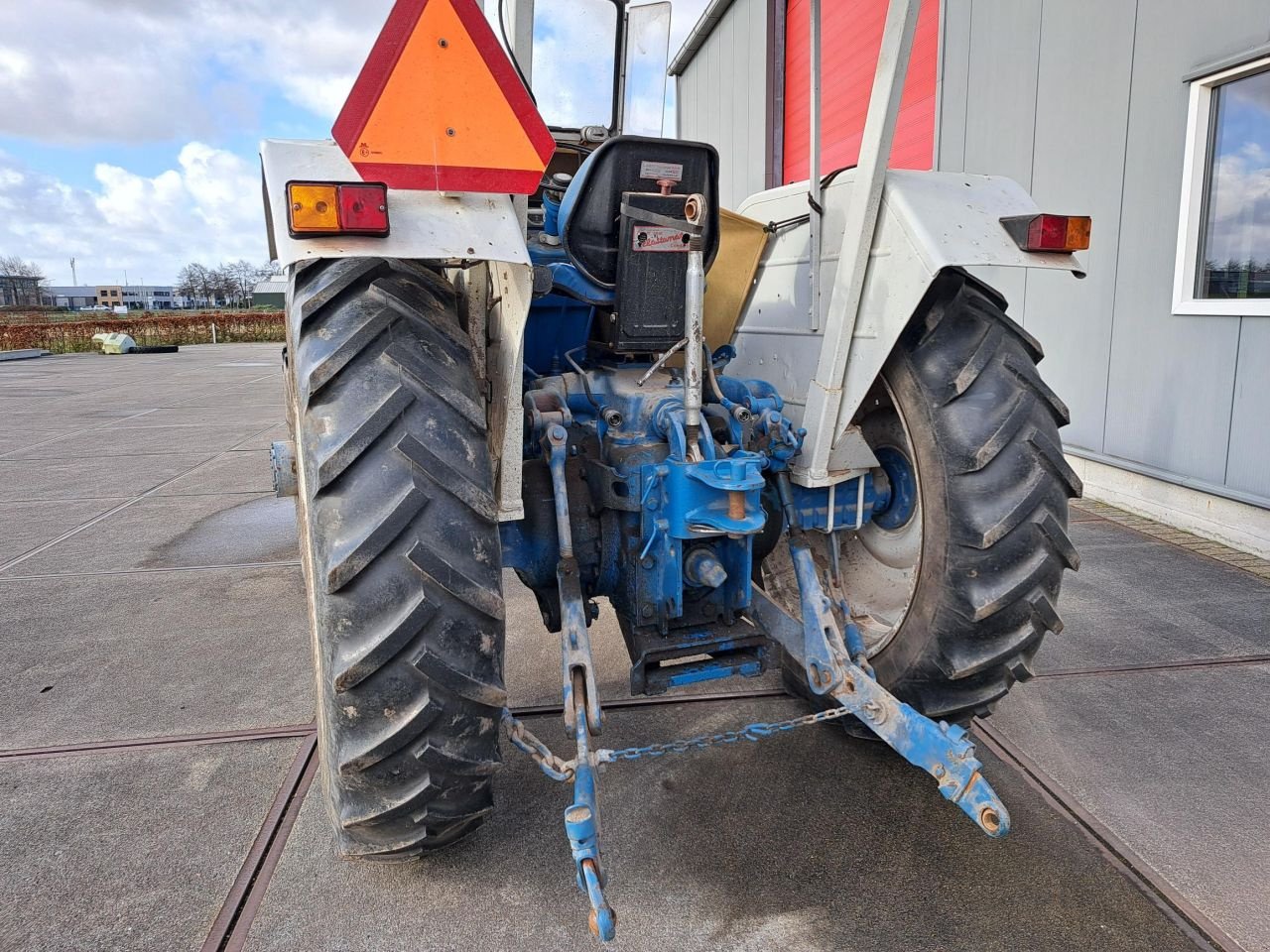 Oldtimer-Traktor tipa Ford 5600, Gebrauchtmaschine u Noordwijkerhout (Slika 5)