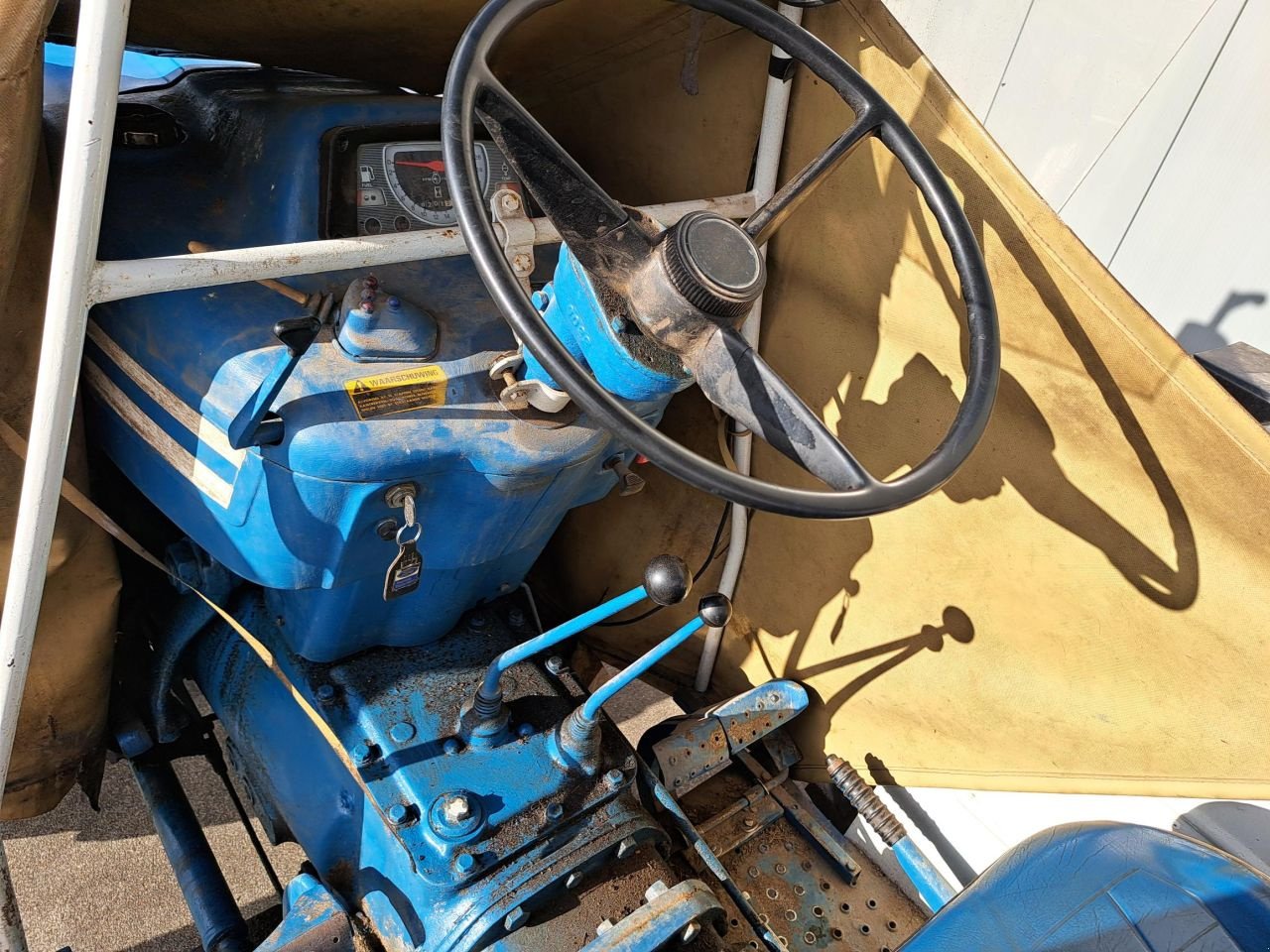 Oldtimer-Traktor tipa Ford 5600, Gebrauchtmaschine u Noordwijkerhout (Slika 2)