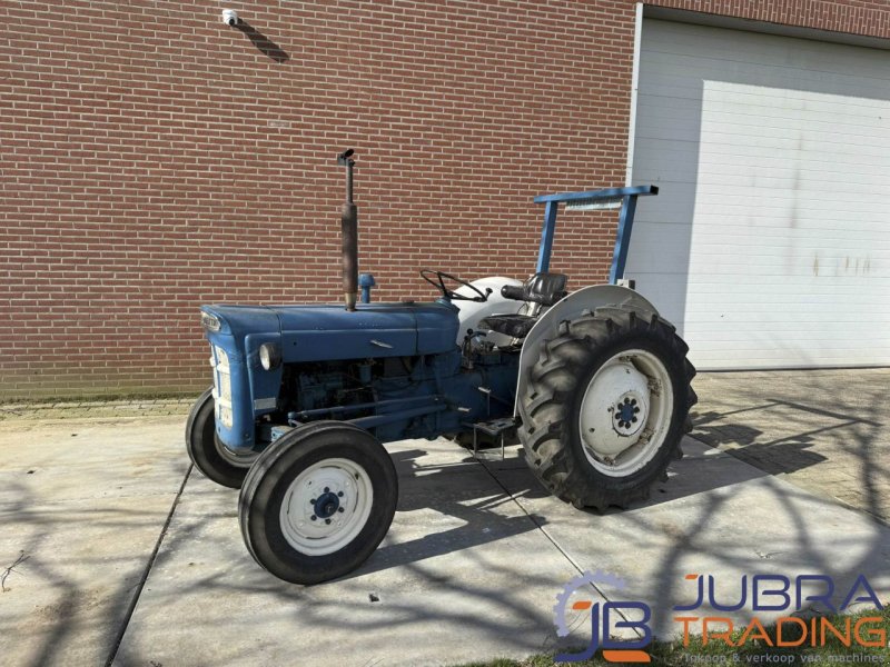Oldtimer-Traktor du type Ford Super Dexta, Gebrauchtmaschine en Buggenum
