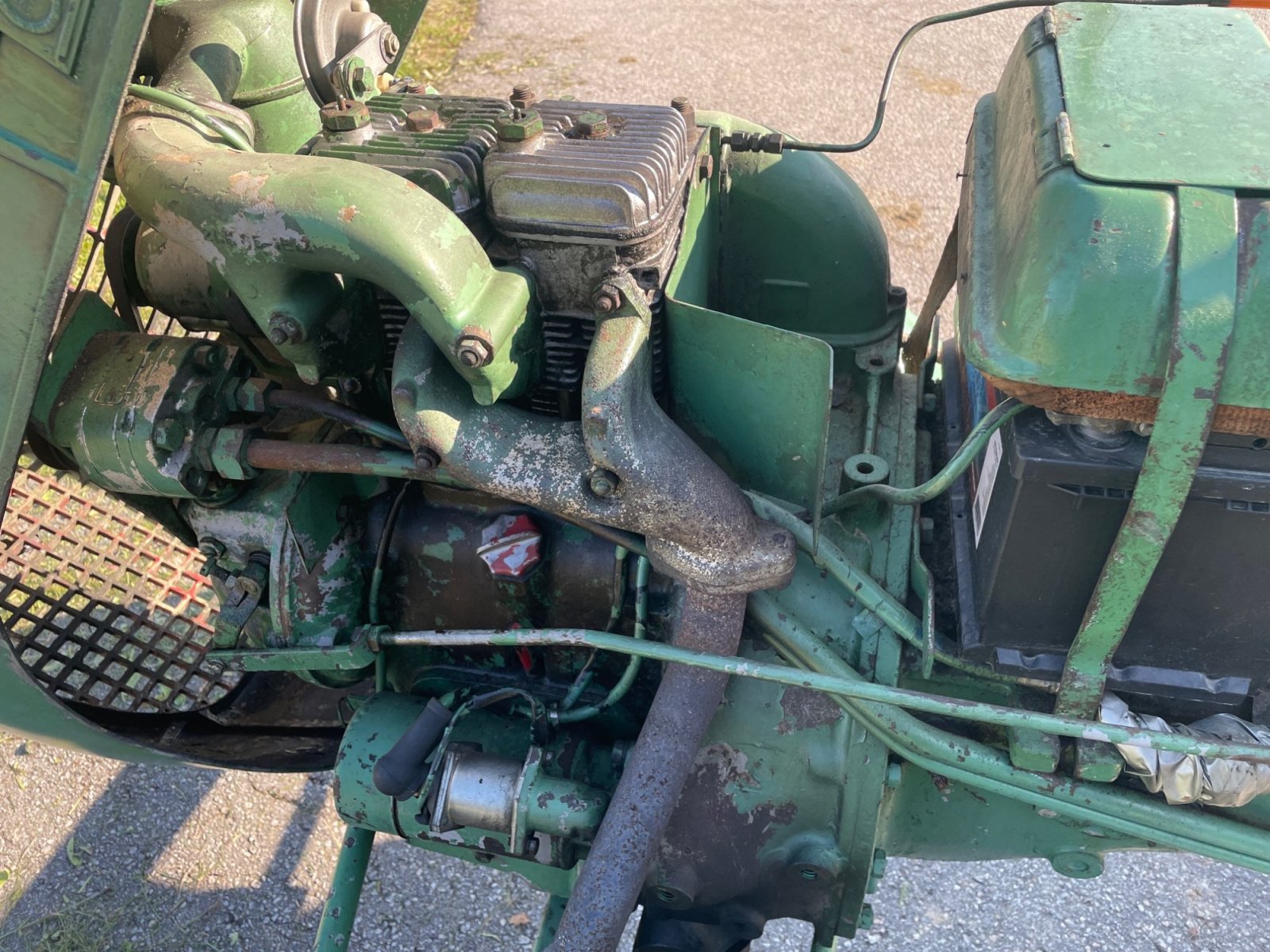 Oldtimer-Traktor van het type Güldner A2KN, Gebrauchtmaschine in Fürsteneck (Foto 3)